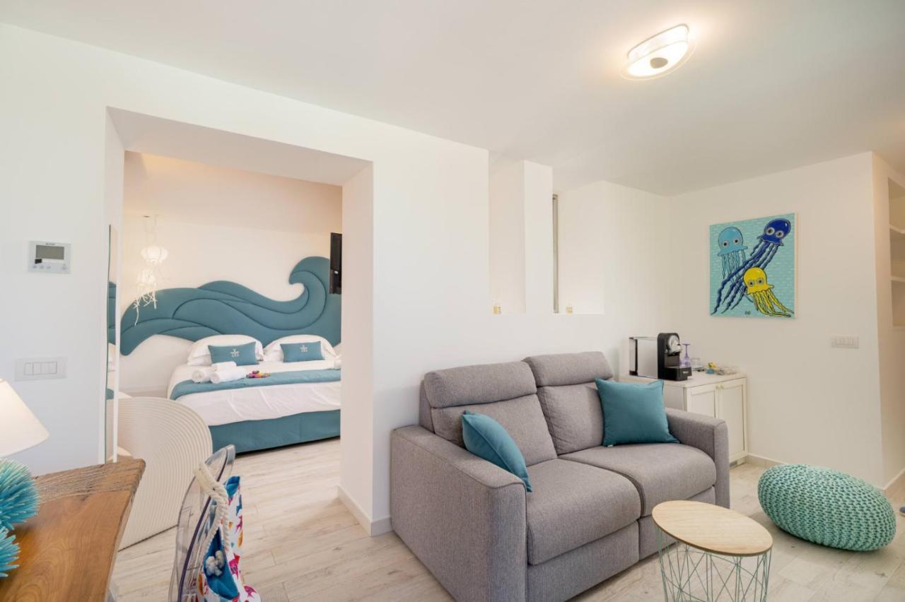 Geco Di Giada Art Suites - Adult Only Порто Ротондо Екстериор снимка